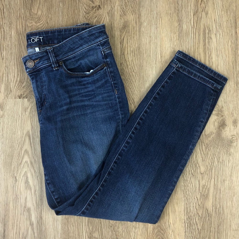 ‼️SOLD‼️Anne Taylor Loft Curvy Skinny Ankle Jeans